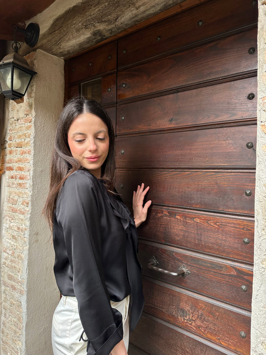 Lulu Black Blouse