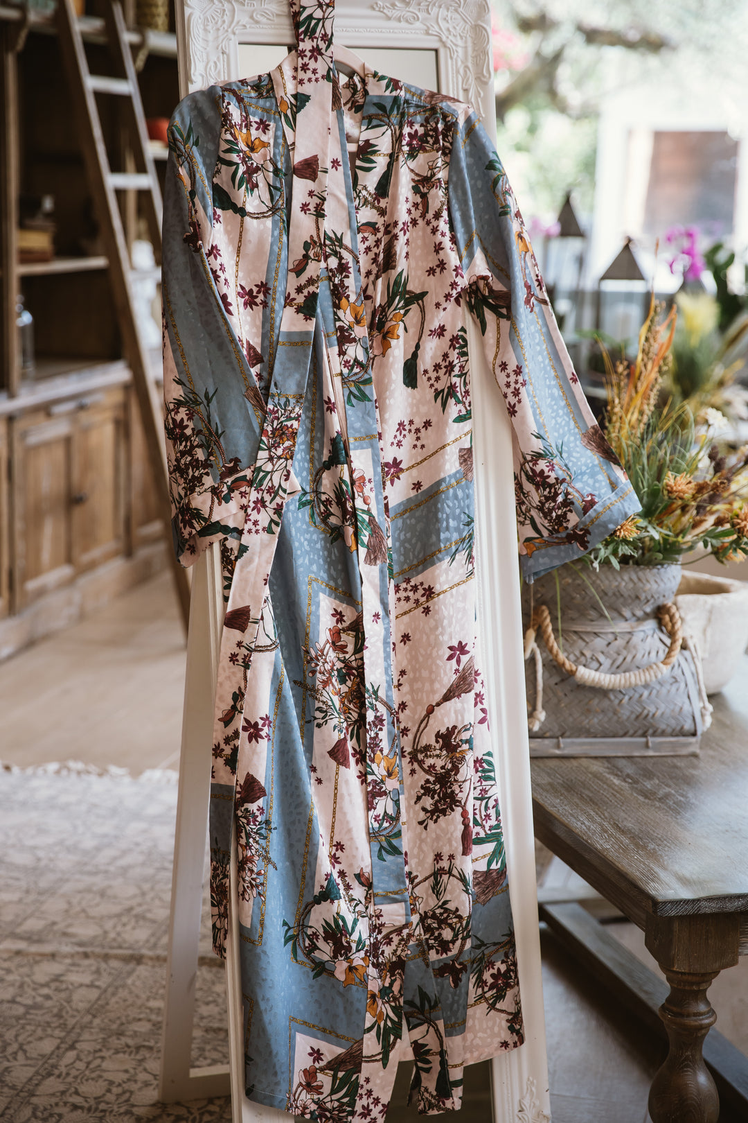 Floral Kimono - Nicotrella