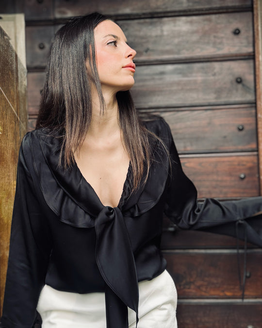 Lulu Black Blouse