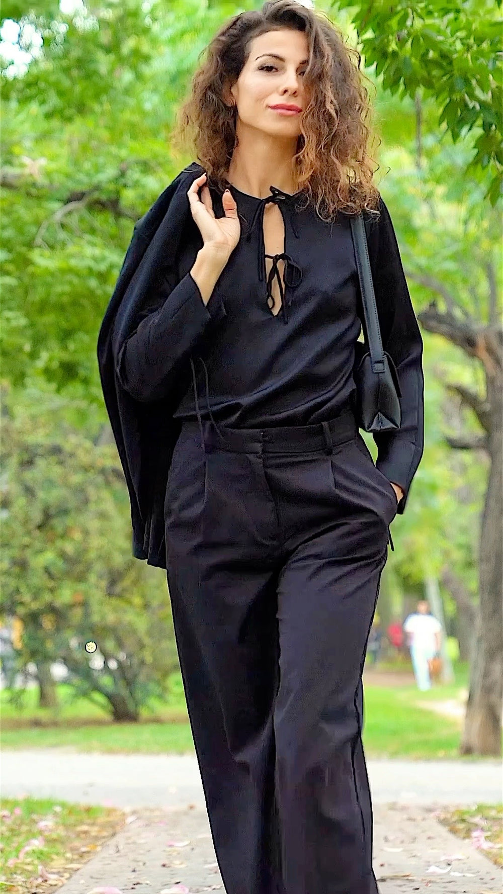 Luisa Black Blouse